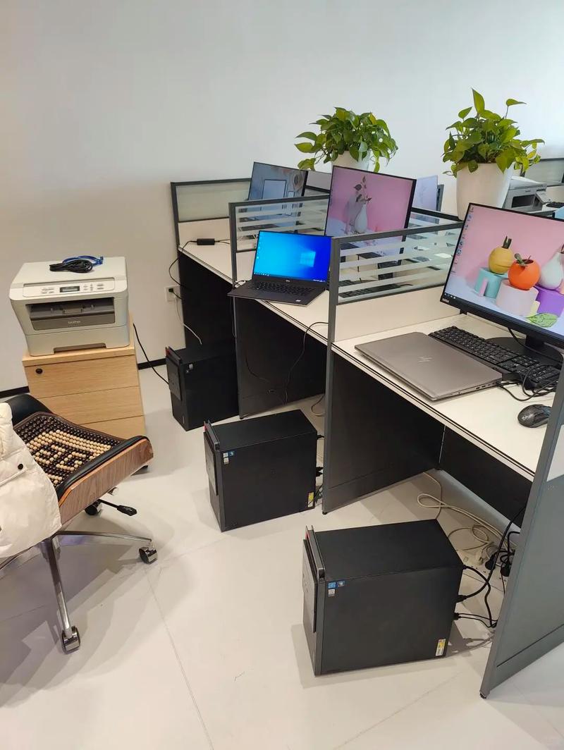 公司清算資產轉讓 95新自用臺式辦公電腦及設備，含主機